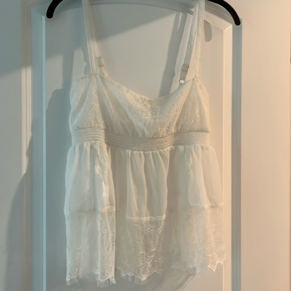 🌻🍂Free People ~Intimately 🍂🌻-camisole or tank.THIS ITEM IS FREE WITH A PURCHASE🌻